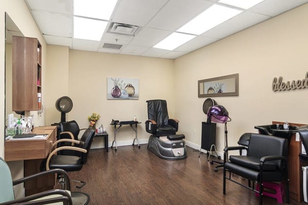 DV-Forum-AL-Interior-Silver-Salon-1024x683